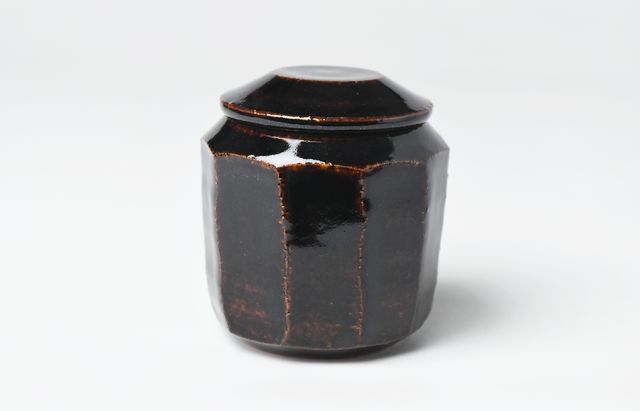 城進 51　アメ釉ふたもの小