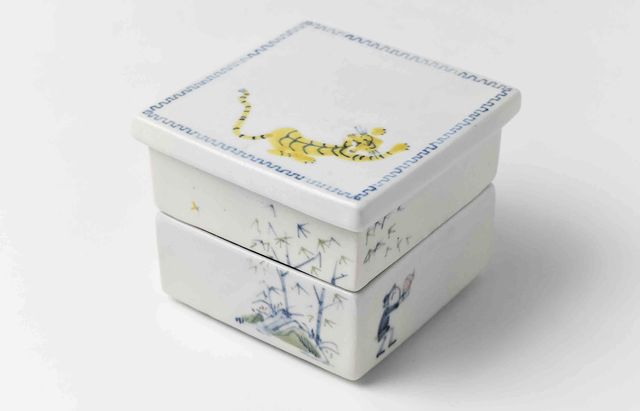 日高直子 21B 正方4寸二段重