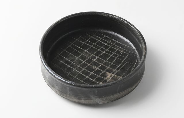 山田隆太郎 34C　鉄絵平鉢