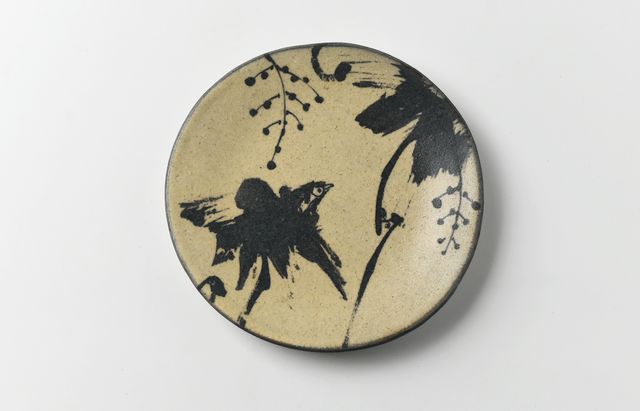 矢島操 11B　灰釉墨絵皿