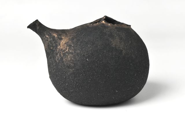 山本哲也 34A　錆金彩釉酒注器