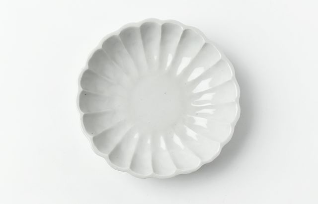 廣野俊彦 19 李朝白青瓷菊皿