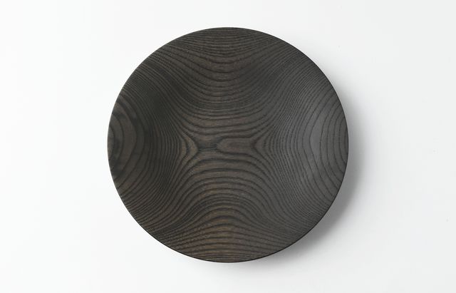 iiDA Woodturning 7H　皿 ケヤキ（鉄媒染）/ウレタン（飯田康恵）