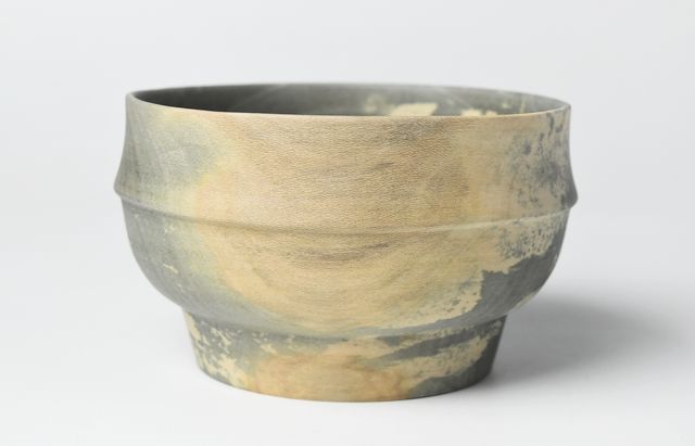 iiDA Woodturning 4A　丼 モチノキ（灰媒染）/ウレタン（飯田康恵）