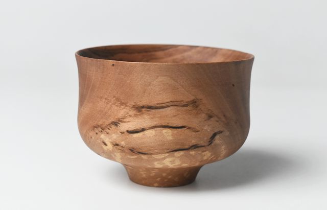 iiDA Woodturning 1H　椀 ヤシャブシ/ウレタン（飯田康恵）