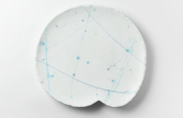 鈴木重孝 2 トルコホワイト釉打ち水文パレット大皿