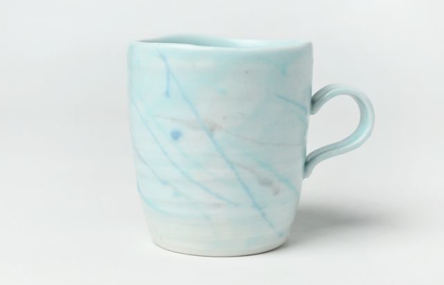 鈴木重孝 31 トルコペールブルー釉打ち水文マグカップ
