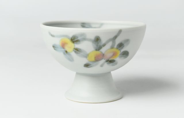 堀畑蘭 31　脚付小鉢 色絵桃の木　