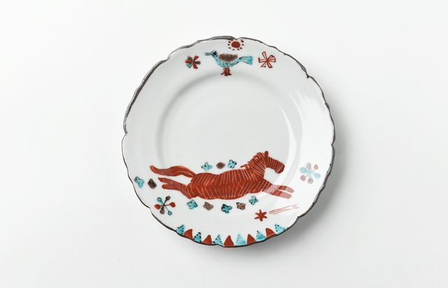 横井佳乃 3 4寸輸花皿 色絵 馬に花