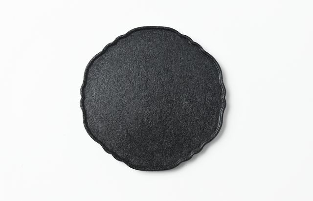 蝶野秀紀 131　輪花皿 縁 黒小 和紙貼