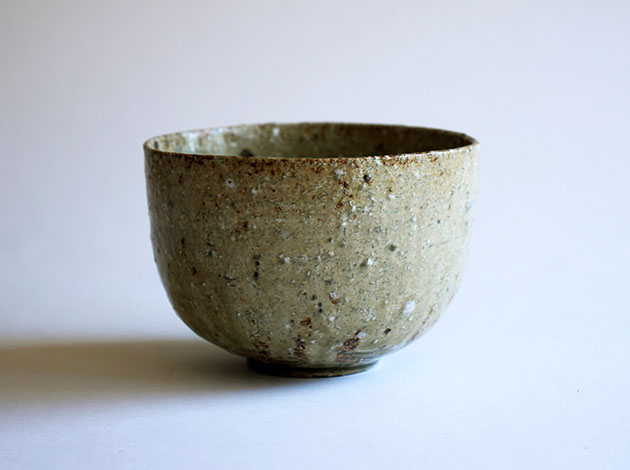 安達健　淡緑灰釉深碗