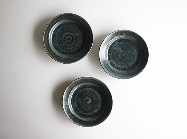 深田容子　青灰釉五寸リム皿