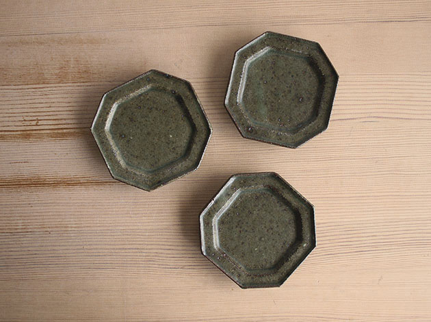 柏井羊　緑釉八角小皿
