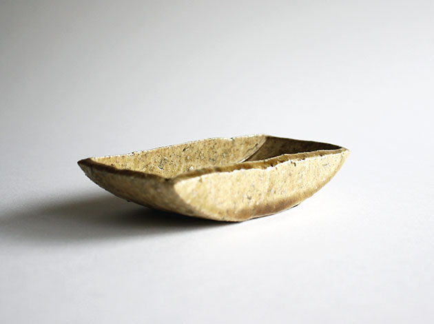 安達健 茶灰釉 豆舟形鉢