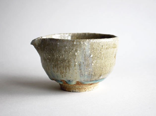 四海大　藁灰釉片口