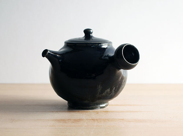 田谷直子 黒ルリ急須
