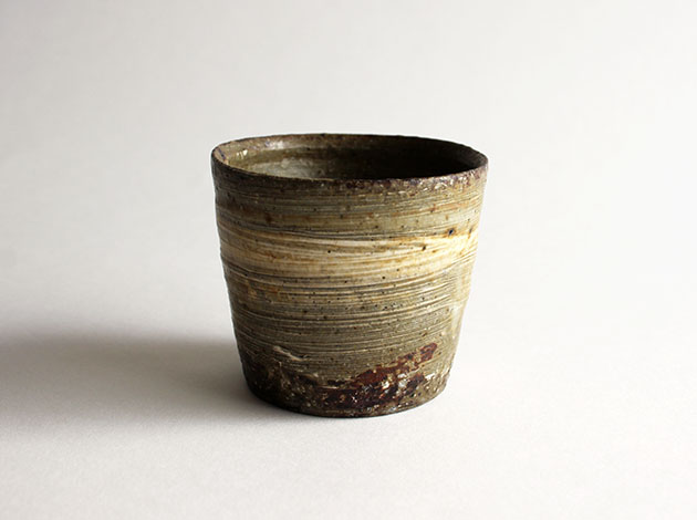 尾形アツシ　刷毛目猪口