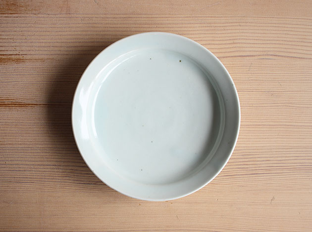 山口利枝　白磁5寸皿