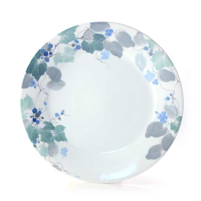 染付青葛藤文飾皿(共箱付）   作家「本多亜弥」