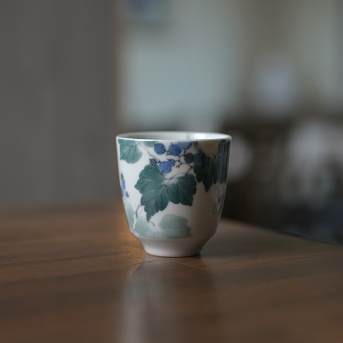 作家染付「本多亜弥」