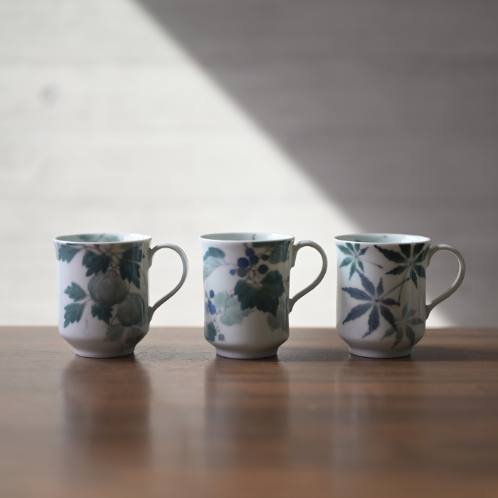 作家染付「本多亜弥」