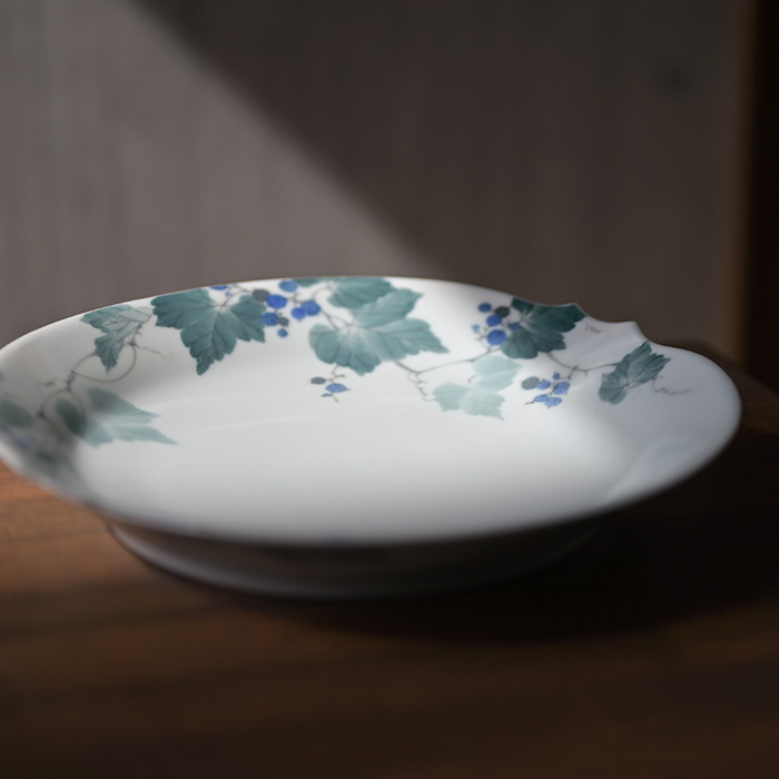 作家染付「本多亜弥」