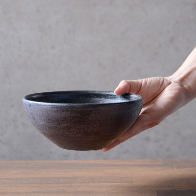 和食器　鉄彩丸鉢（中）　作家「吉岡萬理」 
