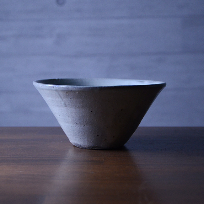 粉引向付　作家「吉岡萬理」