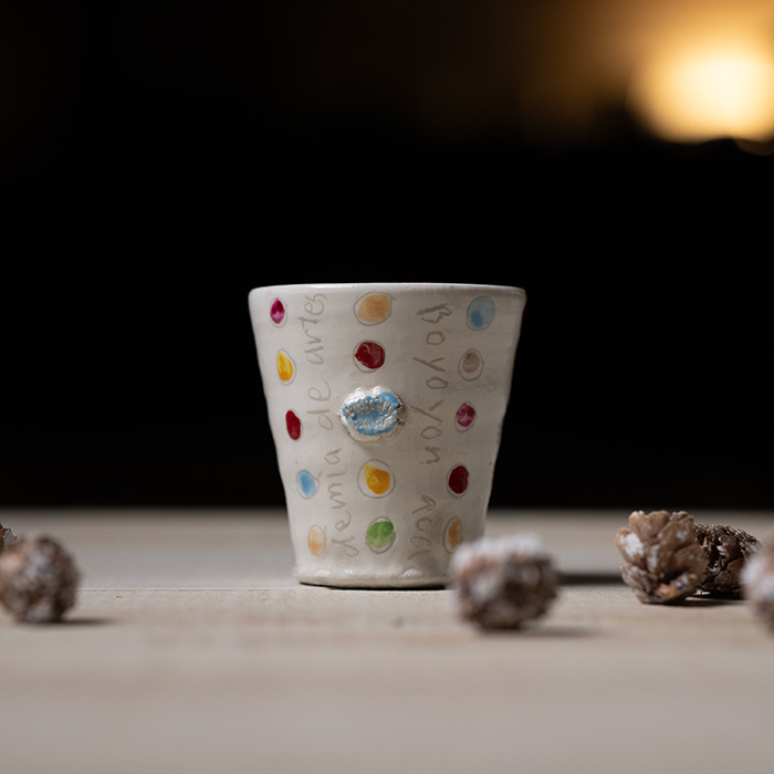 カップ　作家　吉岡萬理