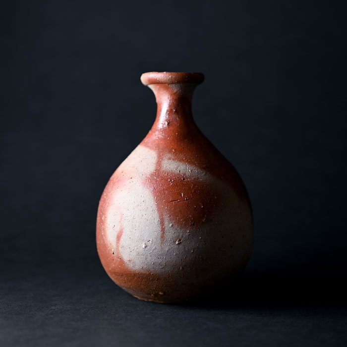 【共箱付】備前焼火襷徳利（CR-035）　作家「クリストファーレイヴェンホール」