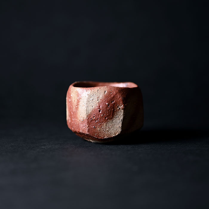 【共箱付】備前焼火襷ぐい呑（CR-041）　作家「クリストファーレイヴェンホール」