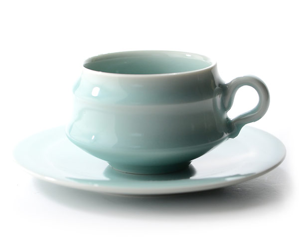 青白磁カップ＆ソーサ　　作家「市川博一」