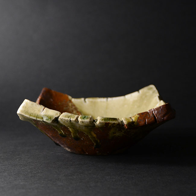 和食器　伊賀日々角鉢(M) 作家「新歓嗣」