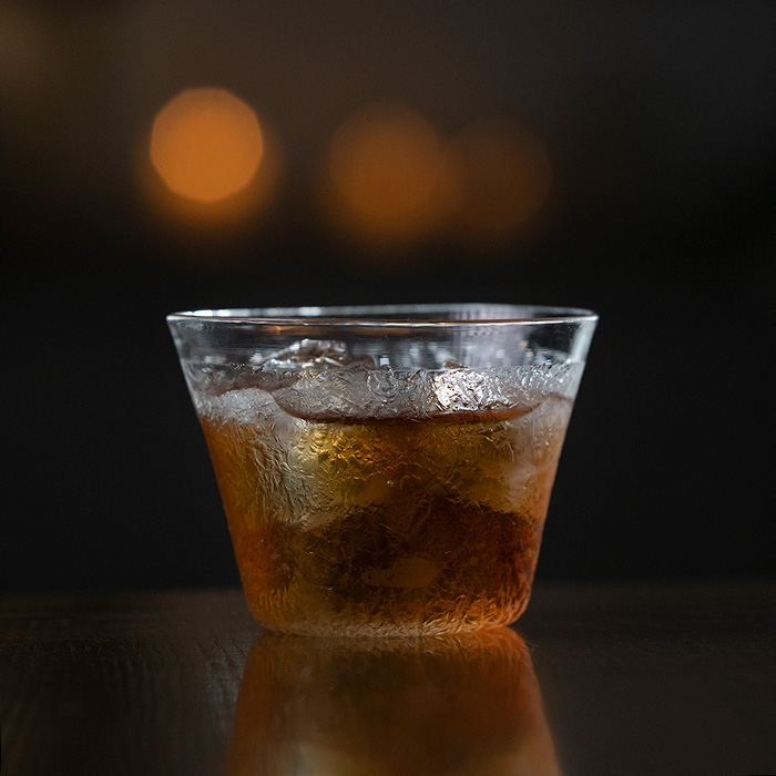 ガラス作家　岸本耕平