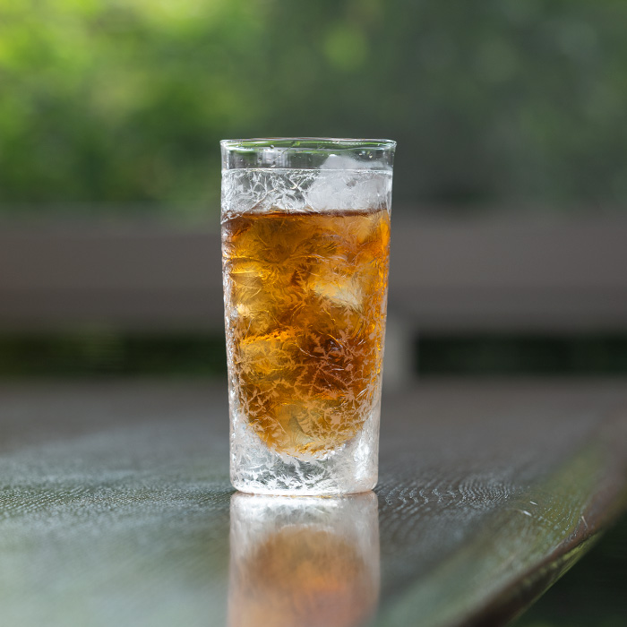 ガラス　作家　岸本耕平