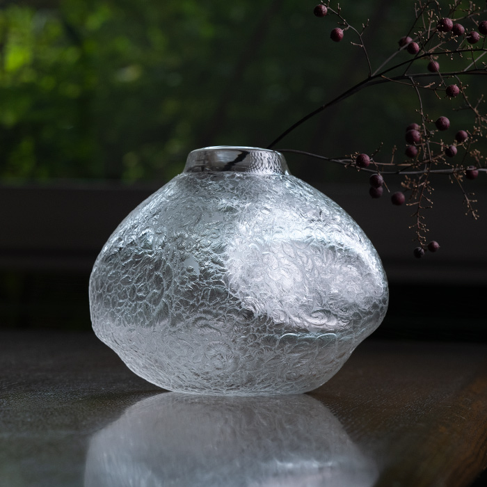 ガラス　花器
