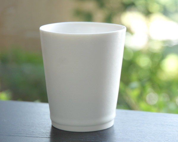 白磁フリーカップ　作家「竹内紘三」