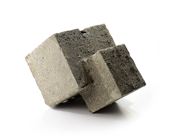 黒土花器　作家「竹内紘三」