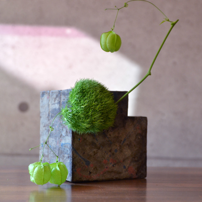 竹内紘三　黒土花器　花瓶　作家もの 黒土花器 作家「竹内紘三」