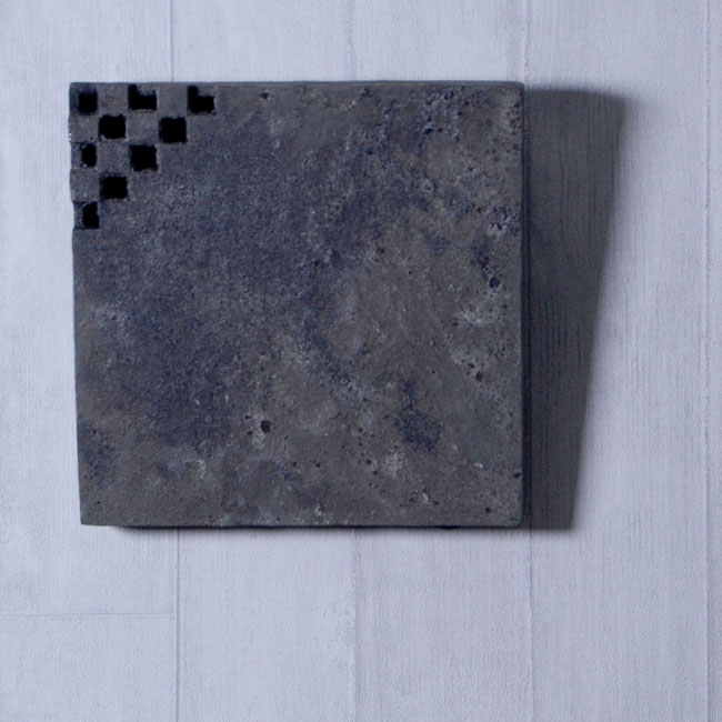 黒土花器（K）　作家「竹内紘三」