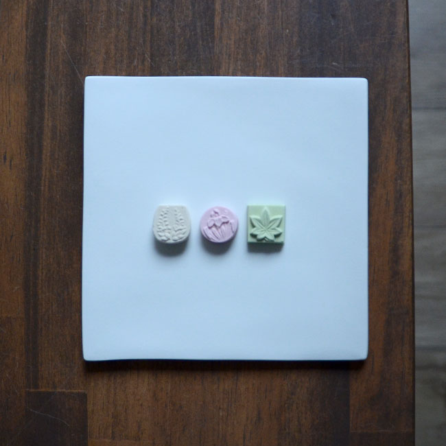 白磁プレートM　作家「竹内紘三」