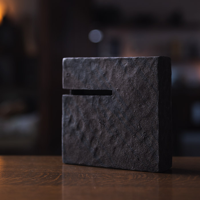 MODERN REMAINS　陶芸家：竹内絋三