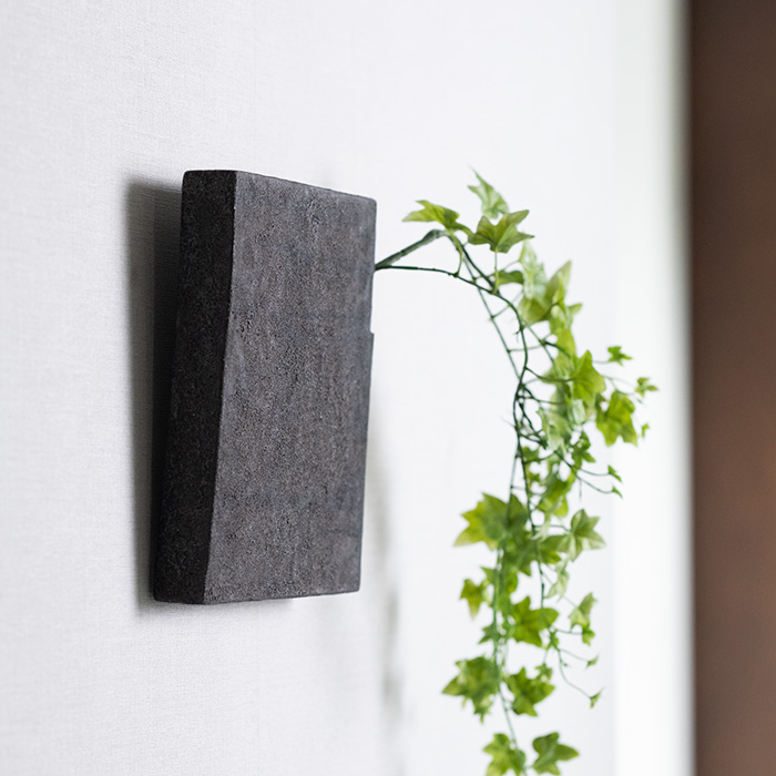 竹内紘三　黒土花器　花瓶　作家もの 黒土花器 (KT-272) 作家「竹内紘三」