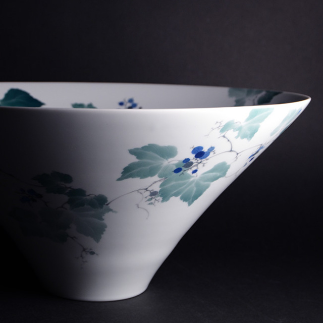 安東焼、蔦文鉢 染付鉢 -野葡萄-（共箱付) 作家「本多亜弥」