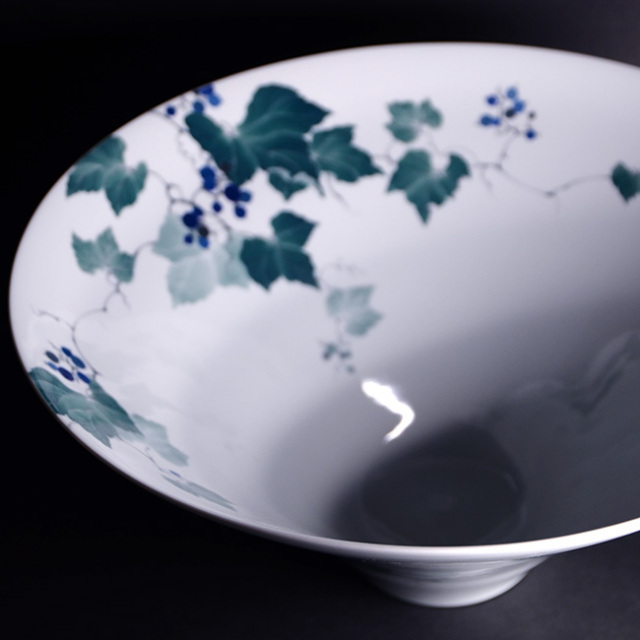 染付鉢 -野葡萄-（共箱付) 作家「本多亜弥」