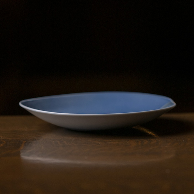 中皿 | 染付皿「ひとひら」(AH-231) 作家「本多亜弥」