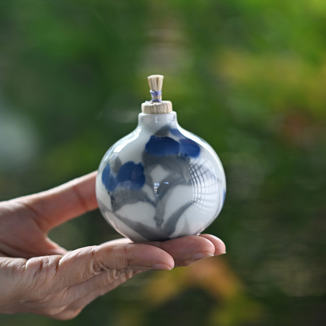 染付振出　陶芸作家　本多亜弥