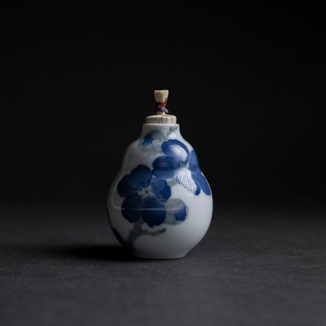 振出 | 染付振出「紅梅」(AH-237) 作家「本多亜弥」