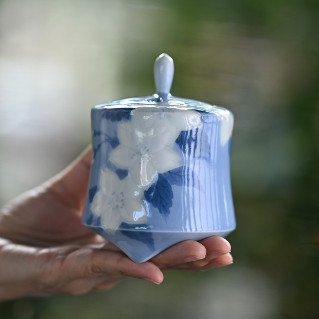 染付振出　陶芸作家　本多亜弥