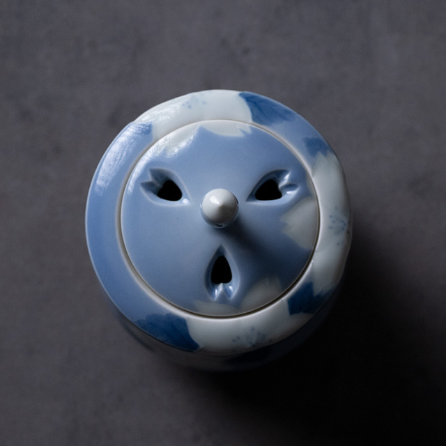 染付振出　陶芸作家　本多亜弥